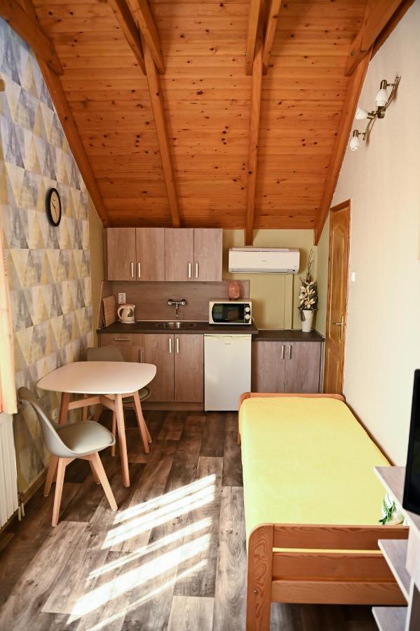 Hotel Angéla Vendegház Tokaj Exterior foto